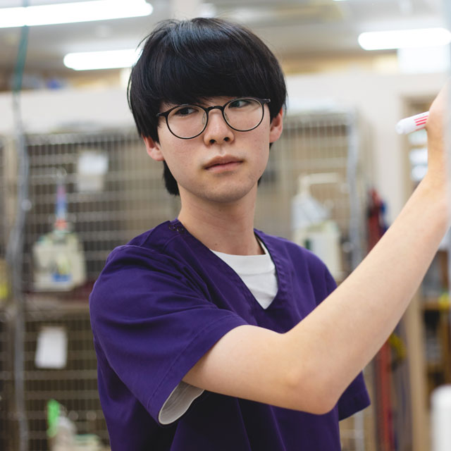 受付事務：島津諒一／高崎動物専門学校／認定動物看護師